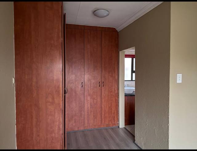 3 BEDROOM TOWNHOUSE TO LET IN SONNEVELD